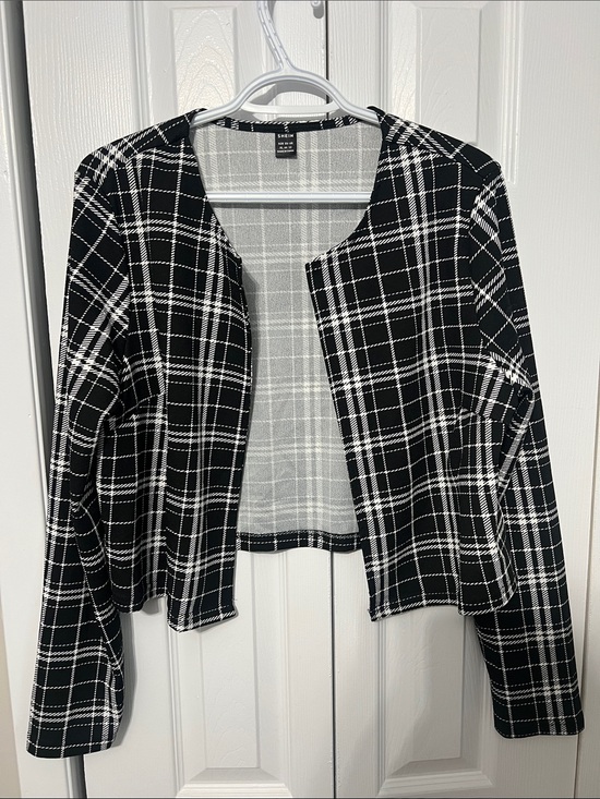 SHEIN Sweaters - SHEIN Black & White Plaid Open Cardigan. XL